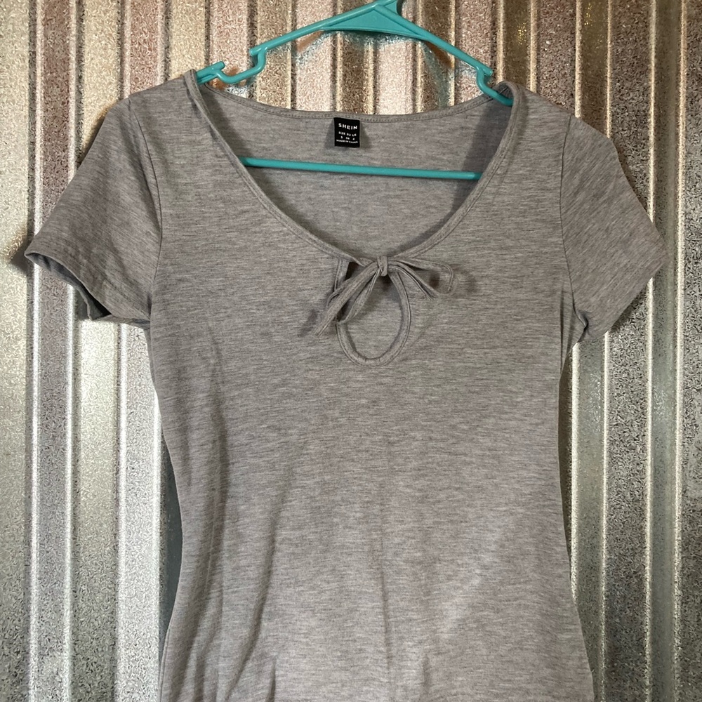 Shein size small grey tshirt
